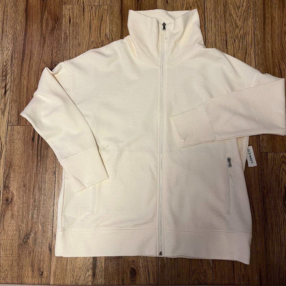 NWT Old Navy Active Sweater (large)